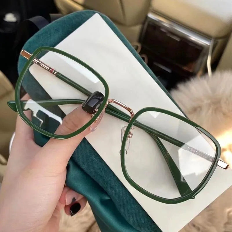 Amber Light – Blaulichtfilter Brille Damen